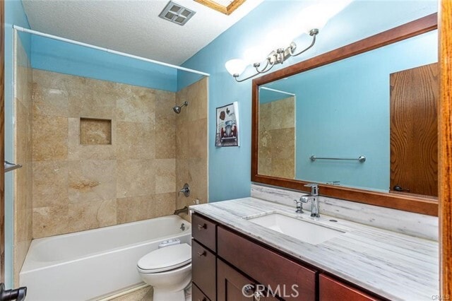 Building Photo - 2845 E Featherhill Dr