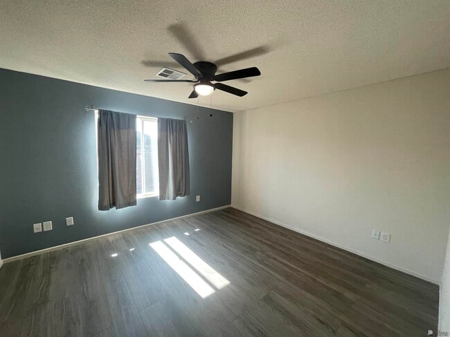 Building Photo - 3736 S Susannah Dr