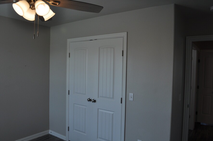 Building Photo - 118 Texoma Mdws