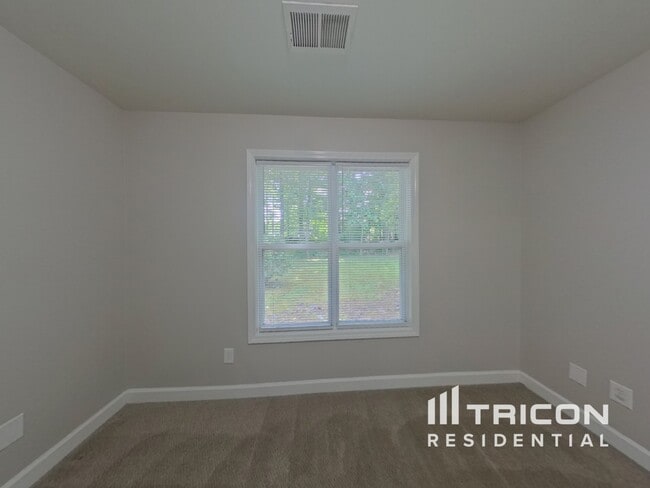 Building Photo - 4407 Gladwood Lane Charlotte NC