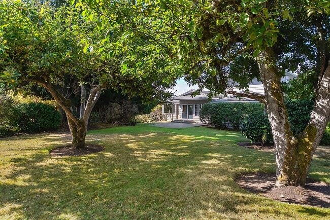 Building Photo - Normandy Park House: Stunning Water Views, Private Sport Court, Entertainer's Dream