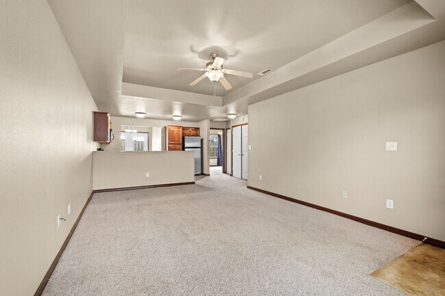 Building Photo - 1270 N Trinity Dr