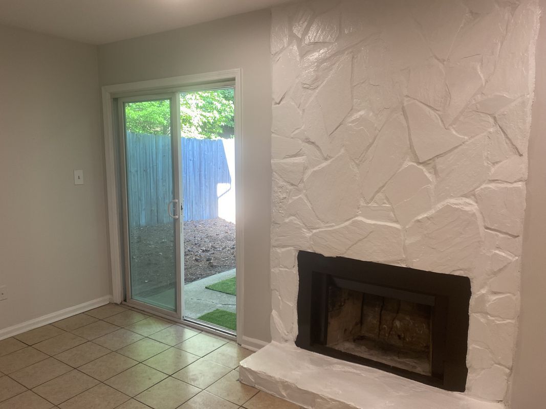 Building Photo - 6368 Baker Ct