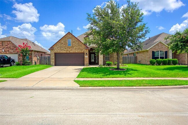 Primary Photo - 9427 Harmony Lake Ln
