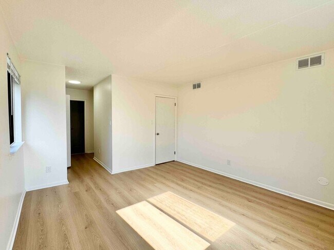 Building Photo - 3602 Rustic Ln