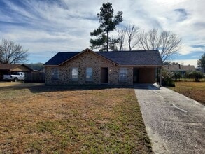 Building Photo - 3499 Braycrest Cove