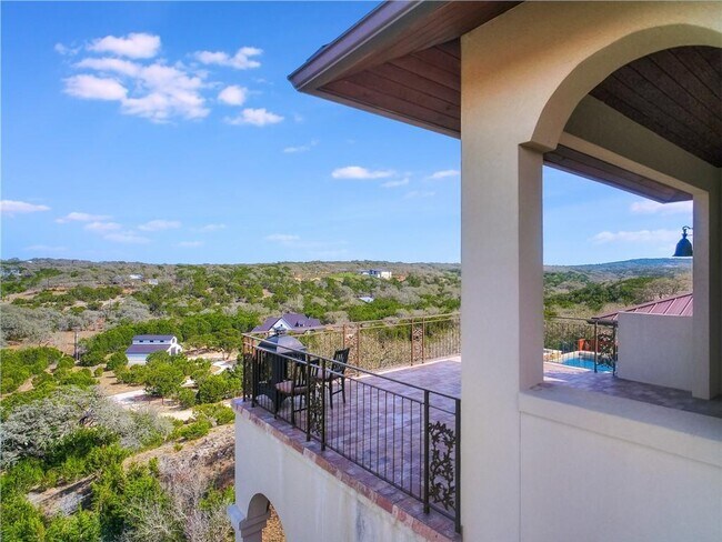 Building Photo - 3353 Tuscany Dr