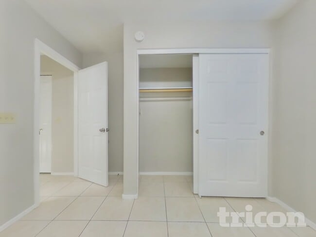 Building Photo - 7455 E McLellan Rd