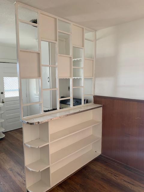 Building Photo - 1600 Collins Ave