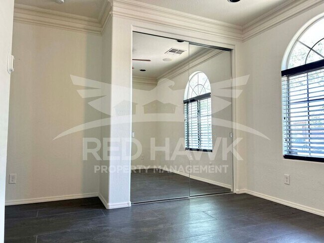Building Photo - 20697 W Delaney Dr