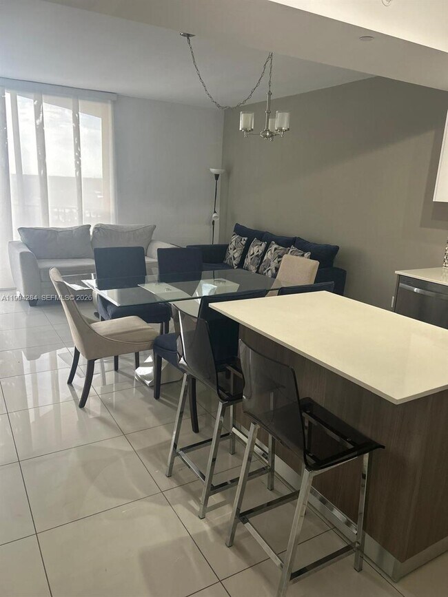 Building Photo - 5300 NW 85th Ave