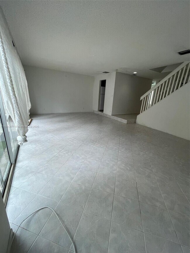 Building Photo - 8237 NW 8th Ct