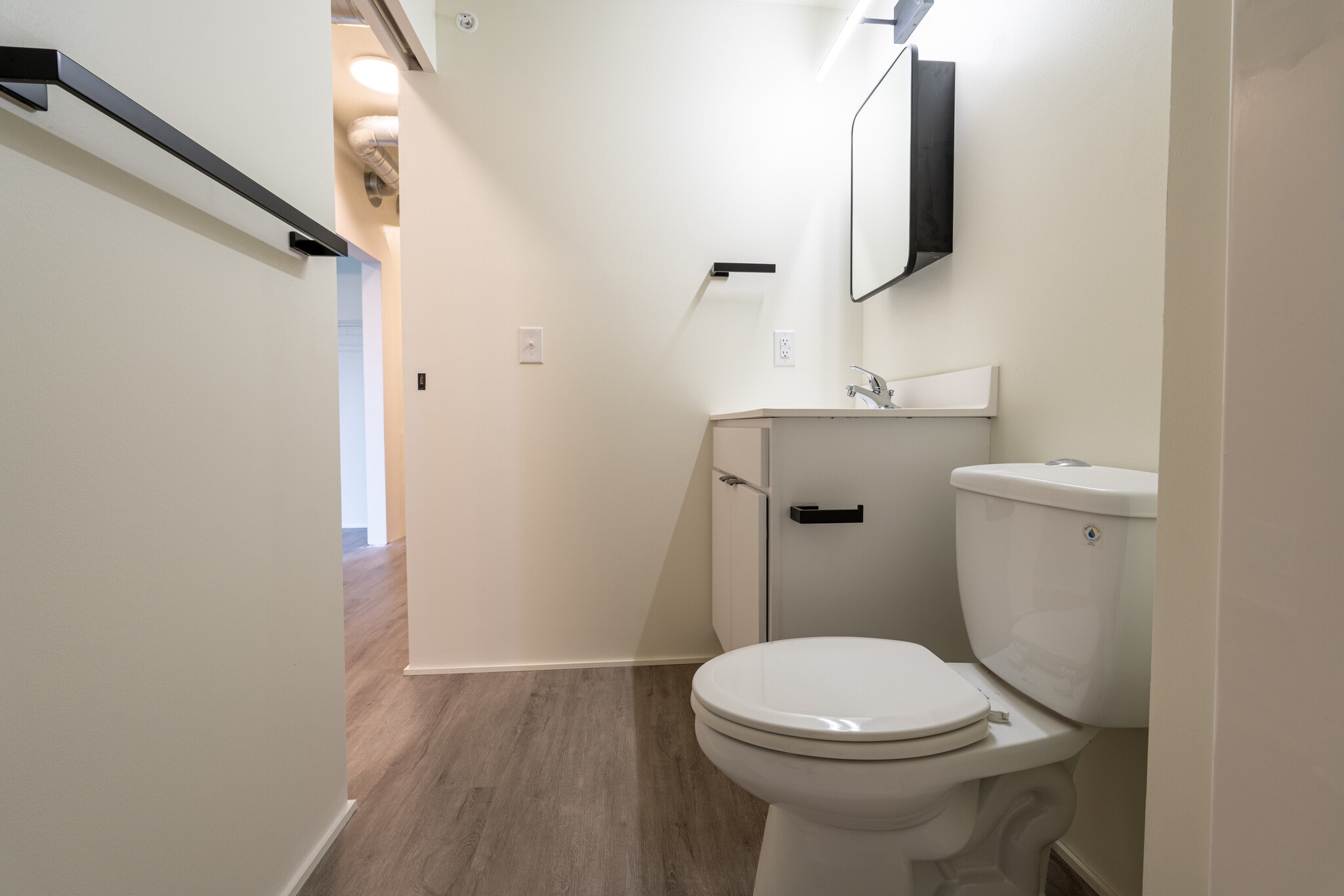 Building Photo - 2718 Grand Ave S