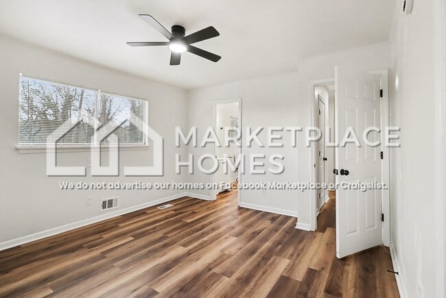 Building Photo - 3963 Rockey Valley Dr