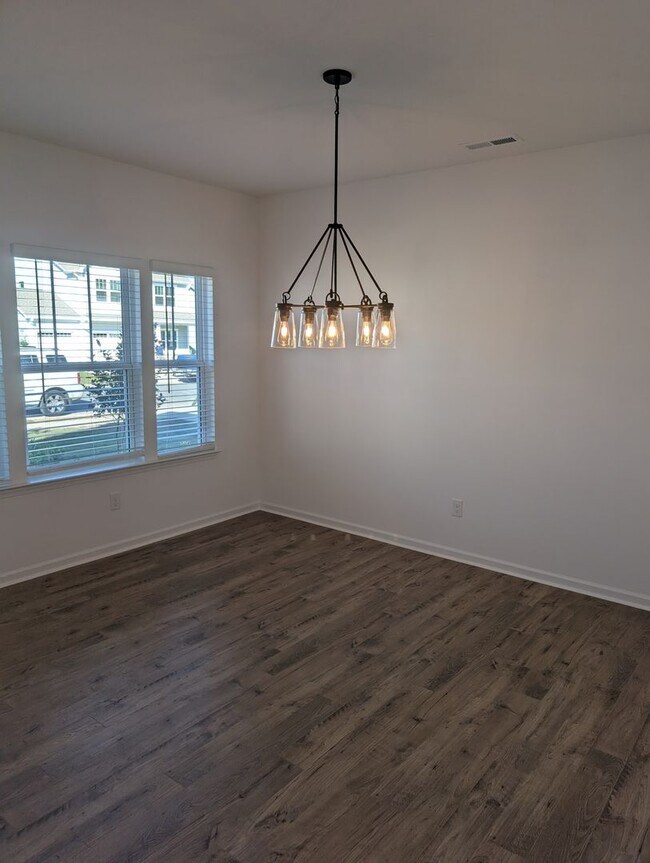 Building Photo - NEW Stonebridge Golf Course Views - AVAILA...