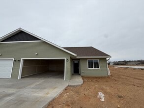 Building Photo - 5513 164th St