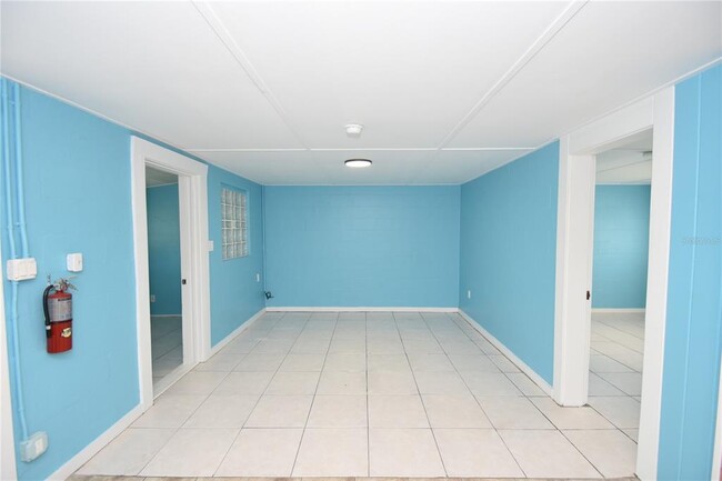 Building Photo - 509 N Central Ave