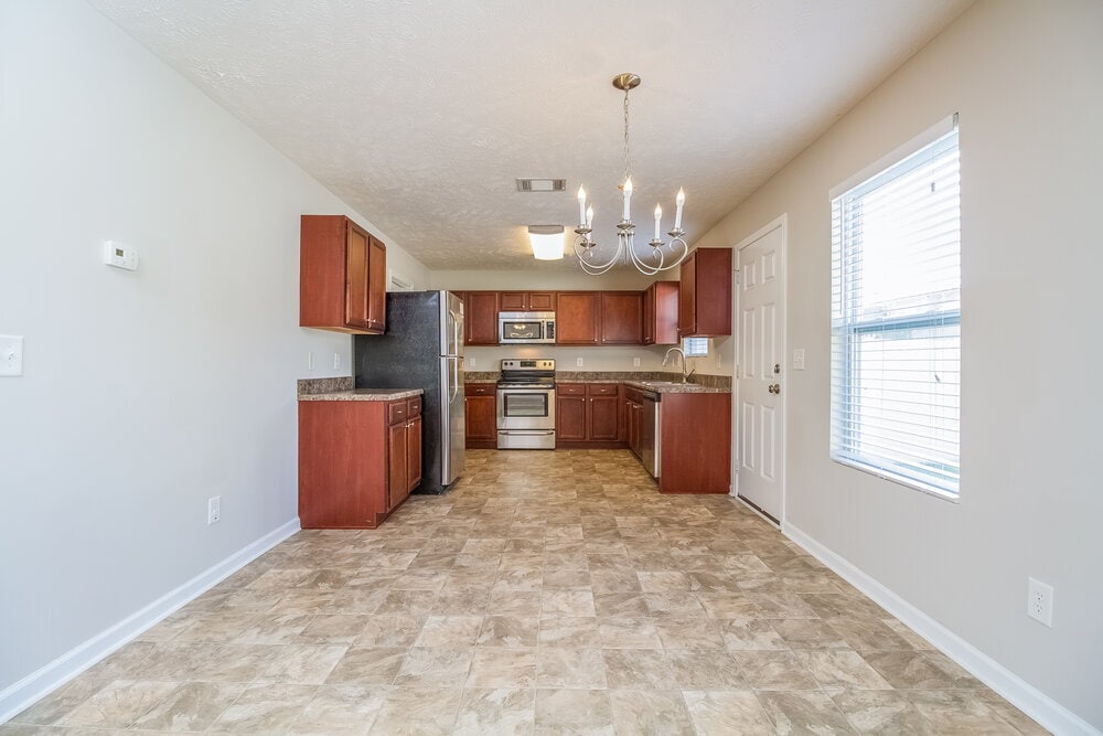 Building Photo - 3427 Country Almond Way