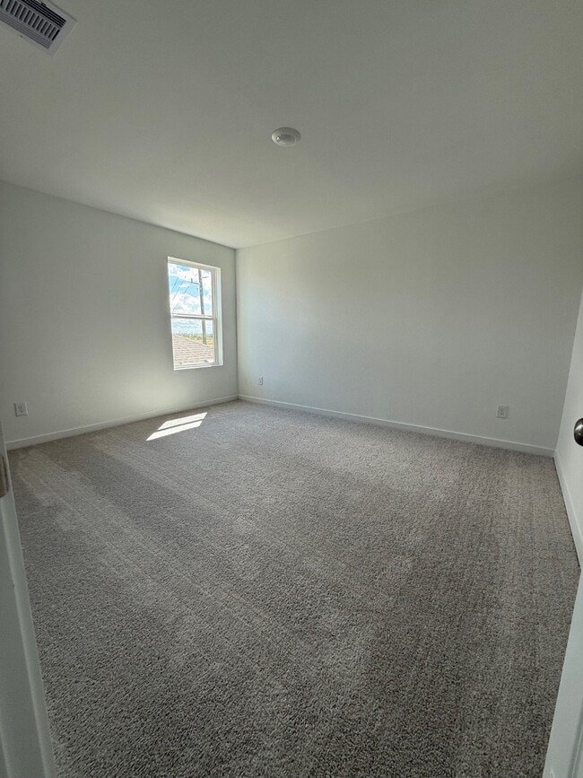 Building Photo - 28611 Bluebonnet Grotto Dr