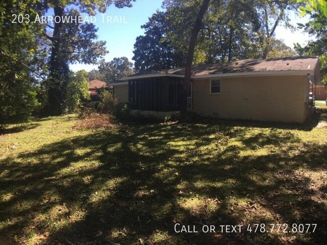 Building Photo - 203 Arrowhead Trl