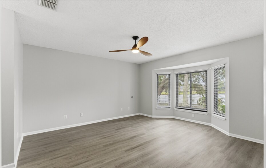 Building Photo - 11356 Sutton Lakes Ct