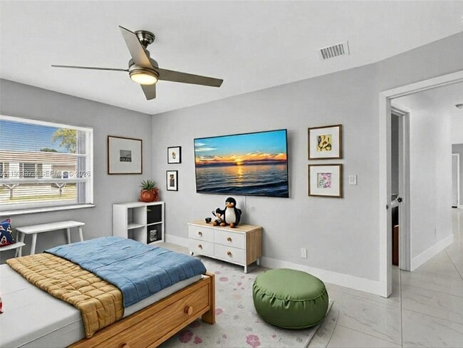 Building Photo - 406 Sailboat Cir