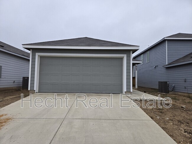 Primary Photo - 968 Creek