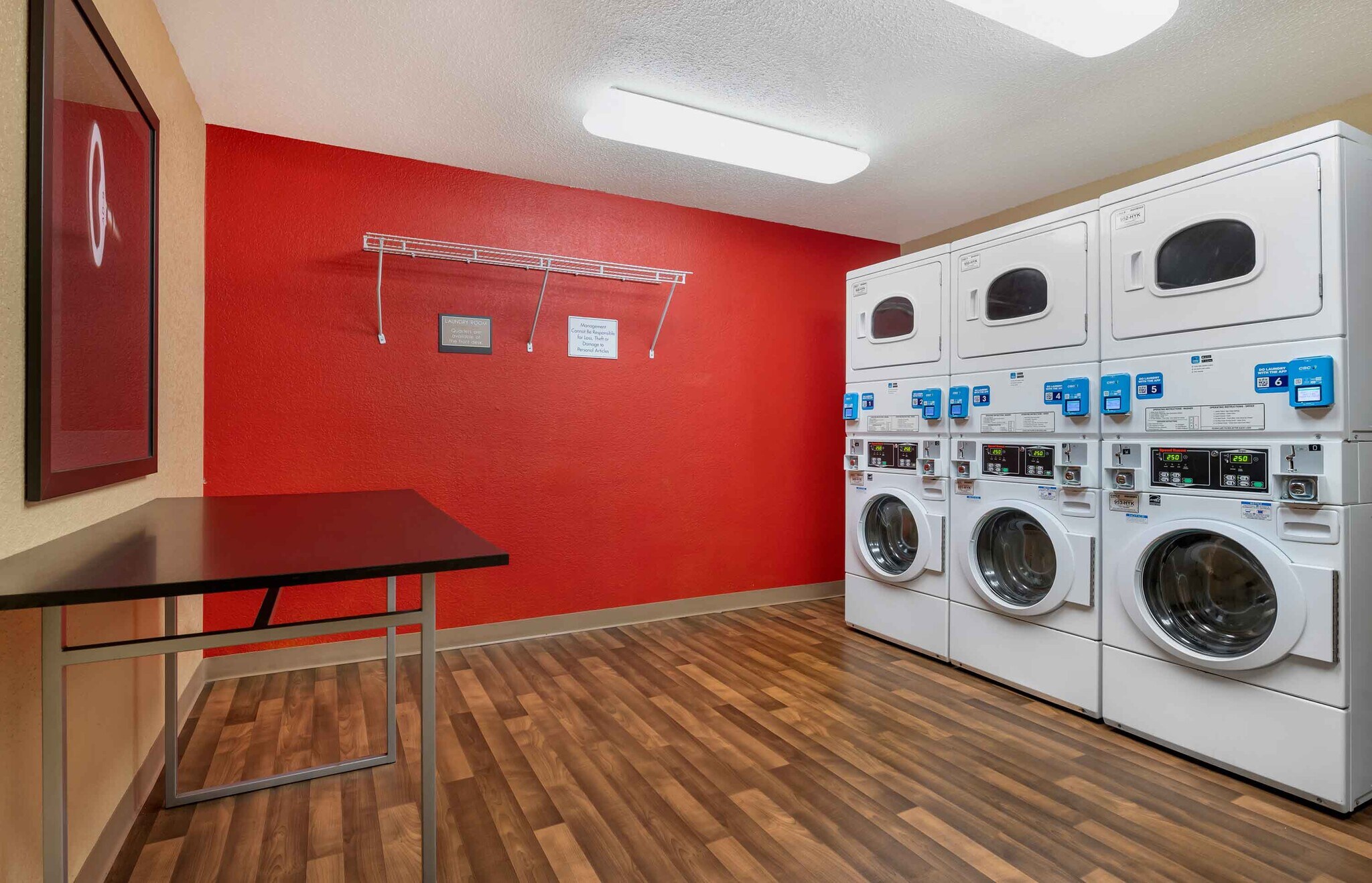 Building Photo - Furnished Studio-Indianapolis - West 86th St.