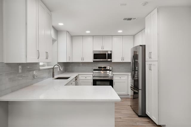 Building Photo - 3204 Brown Trail