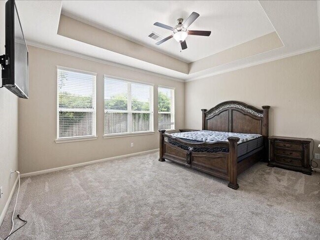 Building Photo - 1614 Mahan Dr
