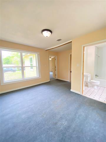 Building Photo - 305 4th St SW