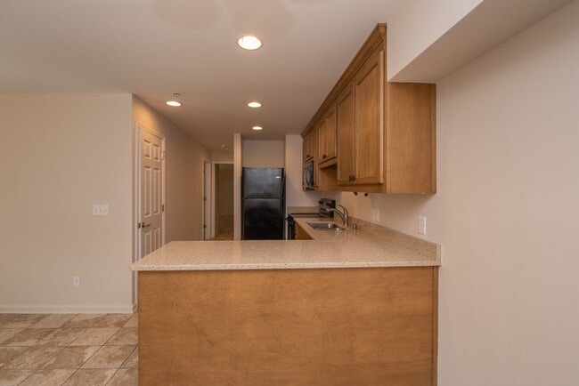 Building Photo - Spacious 2 BD/ 1BA apartment in great location in Downtown Augusta for rent!