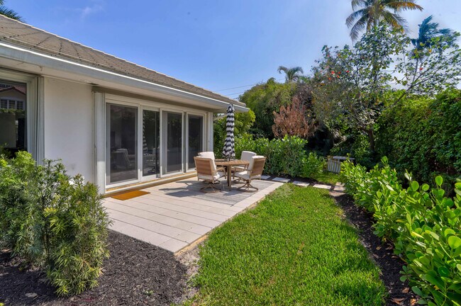 Building Photo - 1004 Langer Way