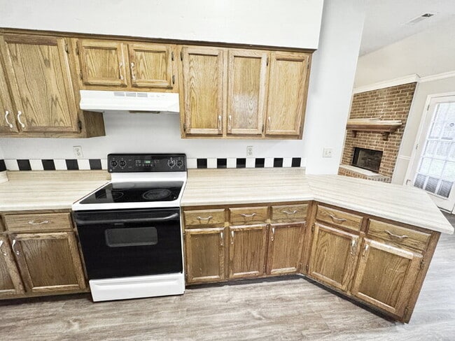 Building Photo - 7359 Peppermill Ln