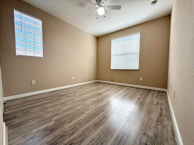 Building Photo - 810 Marina Del Ray Ln