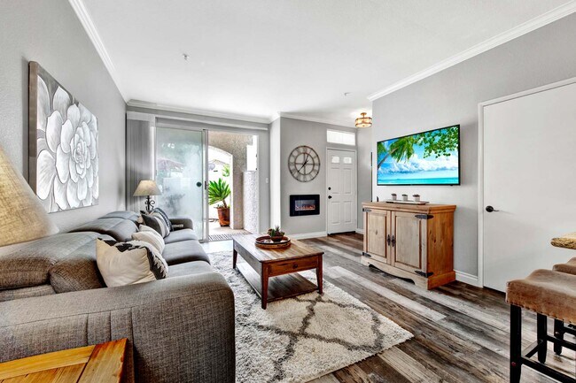 Primary Photo - 13133 Le Parc