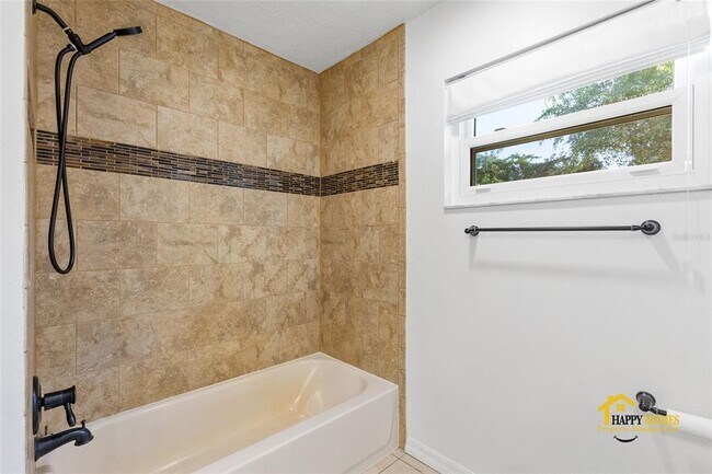 Building Photo - 1940 Blackfoot Trail