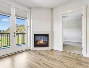 Building Photo - Incredible unit in Aptos Village where pla...
