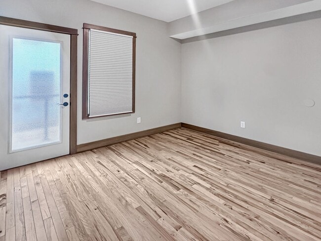 Building Photo - 800 Douglas St NW