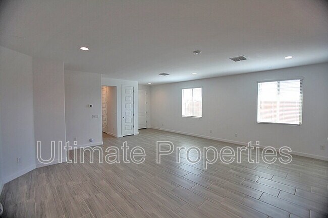 Building Photo - 16503 W Alameda Rd
