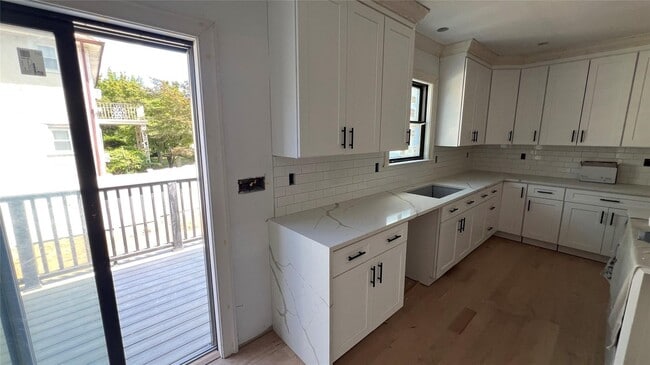 Primary Photo - 38 Elmwood Ave