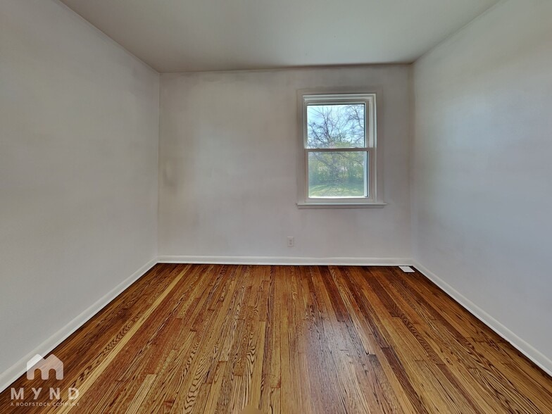 Building Photo - 1317 Davidson St