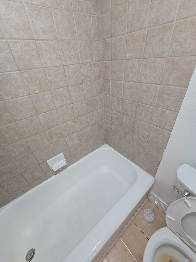 Building Photo - 1196 N Grant St