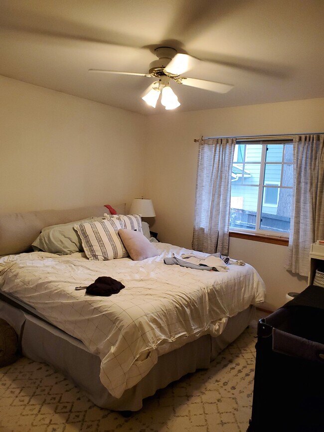 Building Photo - 2908 St Paul St