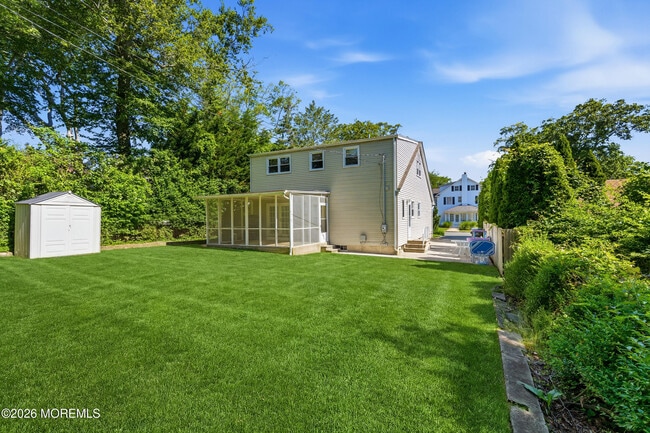 Building Photo - 506 Woodland Rd