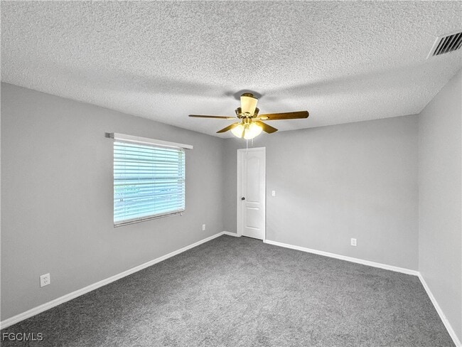 Building Photo - 5823 Buchanan Rd