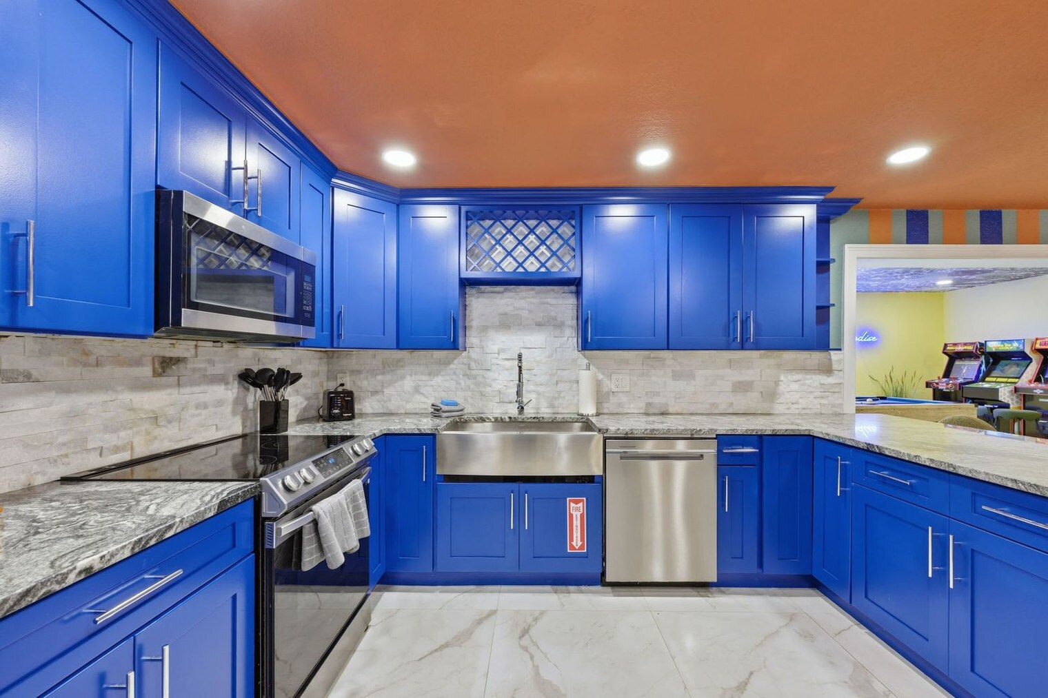 Building Photo - 507 Shore Dr