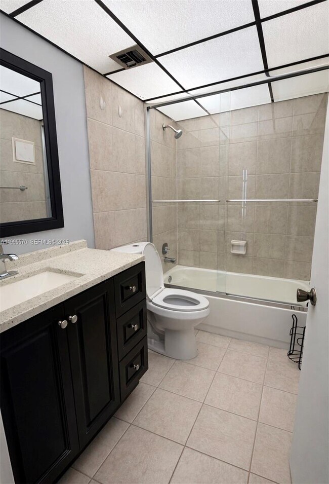 Building Photo - 3121 NW 47th Terrace