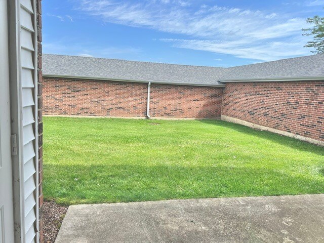 Building Photo - 1363 Cunat Ct