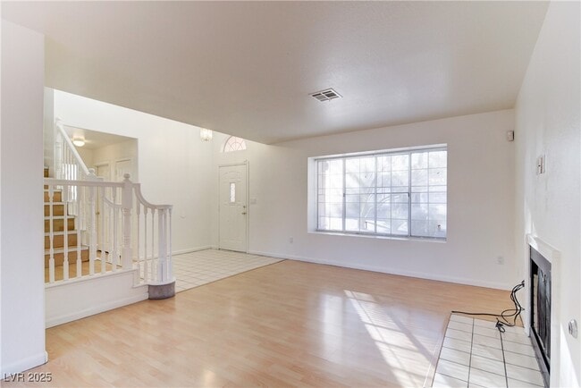 Building Photo - 2616 Island Brook Dr